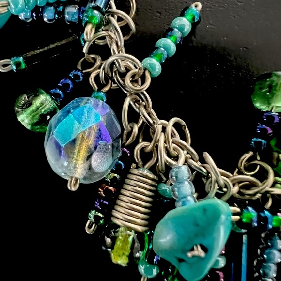 Mixed Material Bracelet - Picture 4 of 5